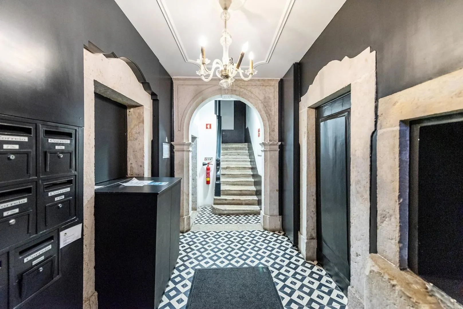 Guestready - Correeiros Apartment Blue Lisbon